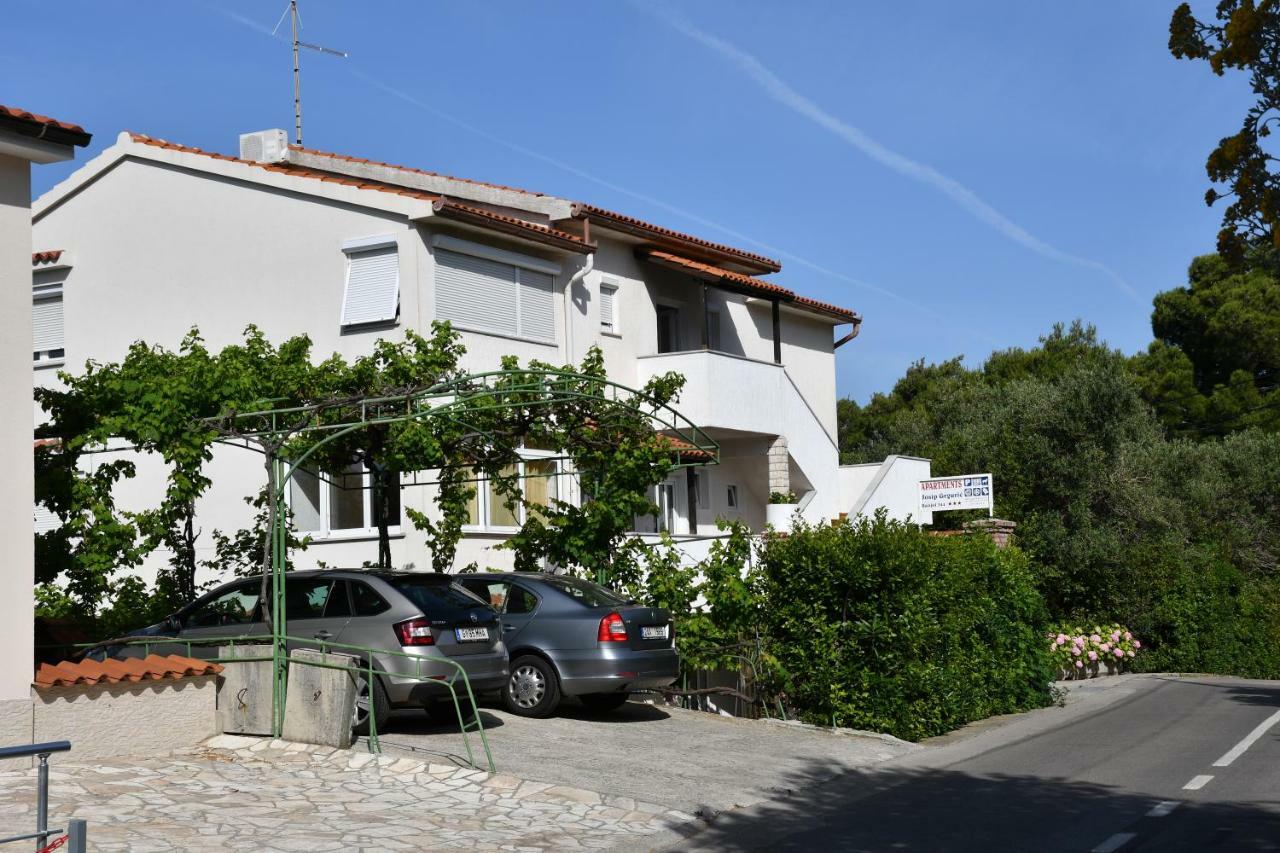 Apartments Josip Rab Town Exterior foto