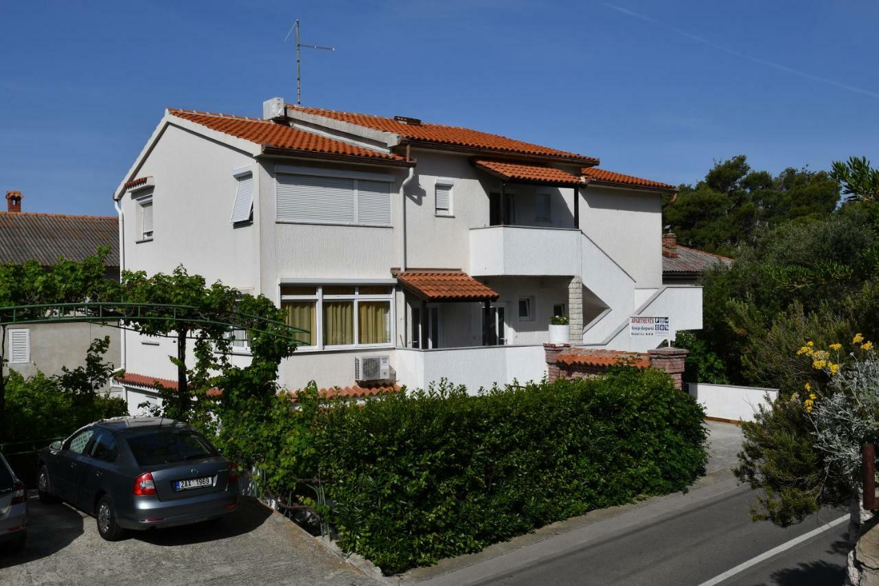 Apartments Josip Rab Town Exterior foto