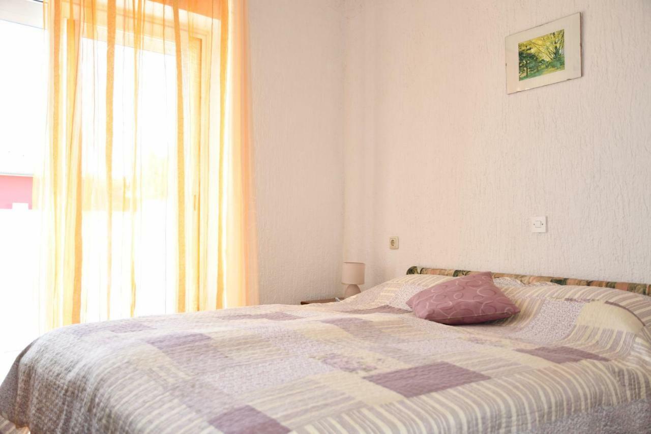 Apartments Josip Rab Town Exterior foto